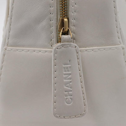 Chanel Vintage CC Zip Around Bowler Quilted Caviar, White, Leather, Handbag