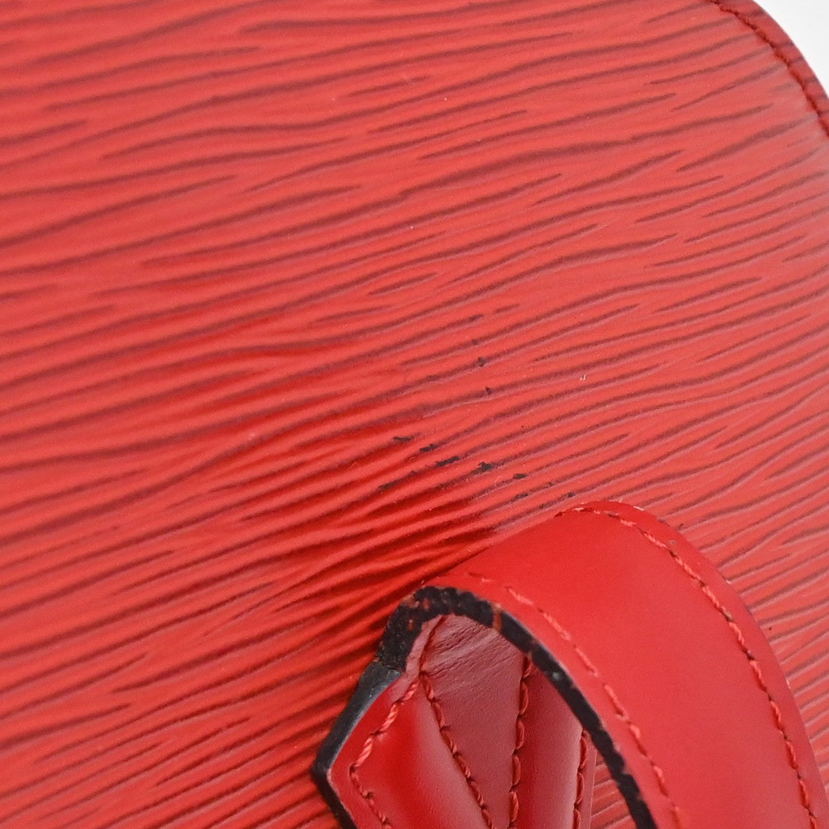 Louis Vuitton Lussac Epi Leather, Red, Leather, Handbag
