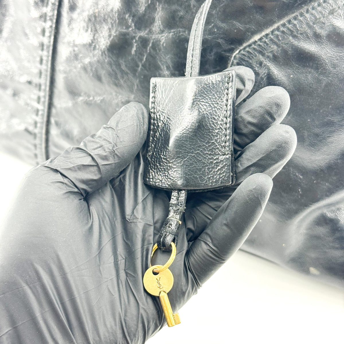 Saint Laurent Muse Patent, Black, Patent Leather, Shoulder Bag
