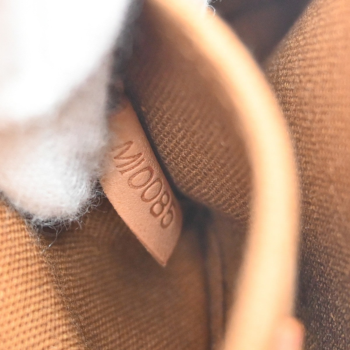 Louis Vuitton Marelle Waist Monogram Canvas, Brown, Canvas, Clutch