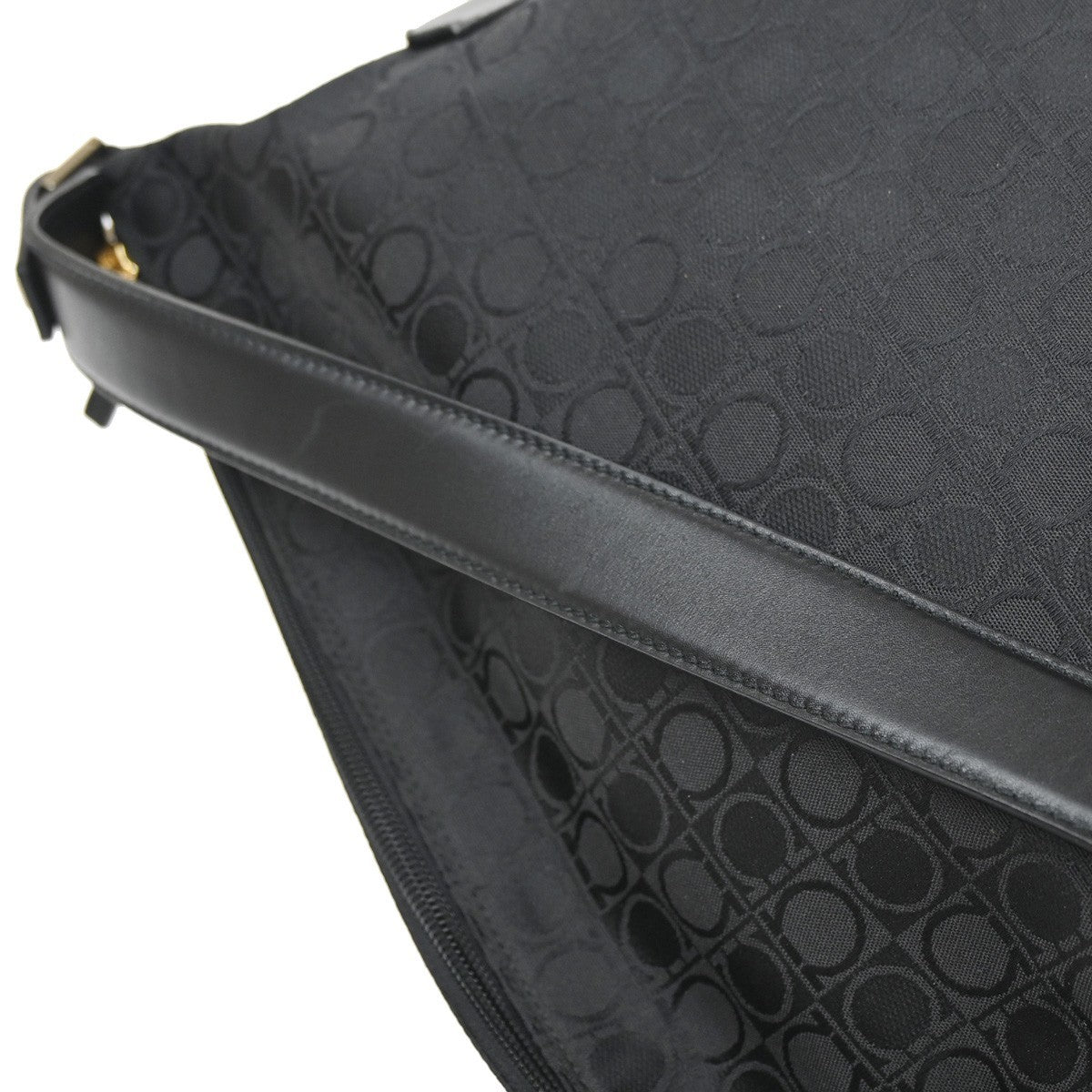Salvatore Ferragamo Gancini Zip Leather, Black, Canvas, Tote Bag