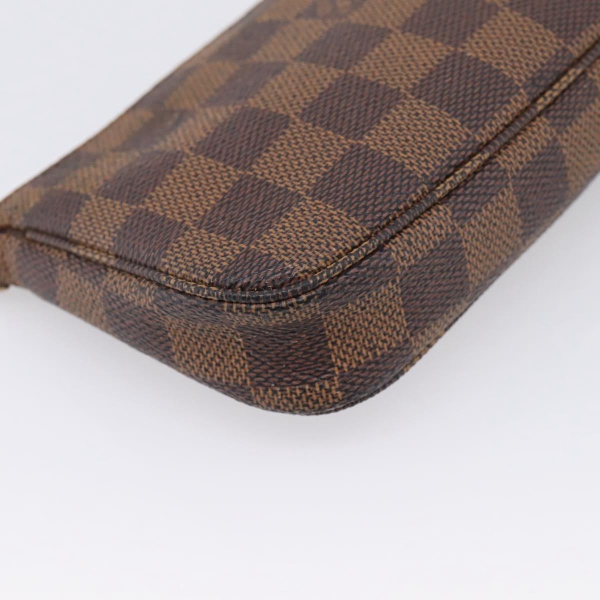 Louis Vuitton Mini pochette accessoires Damier Canvas, Brown, Canvas, Clutch