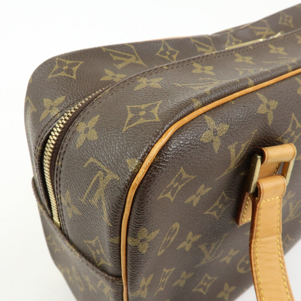 Louis Vuitton Cite Monogram Canvas, Brown, Canvas, Handbag