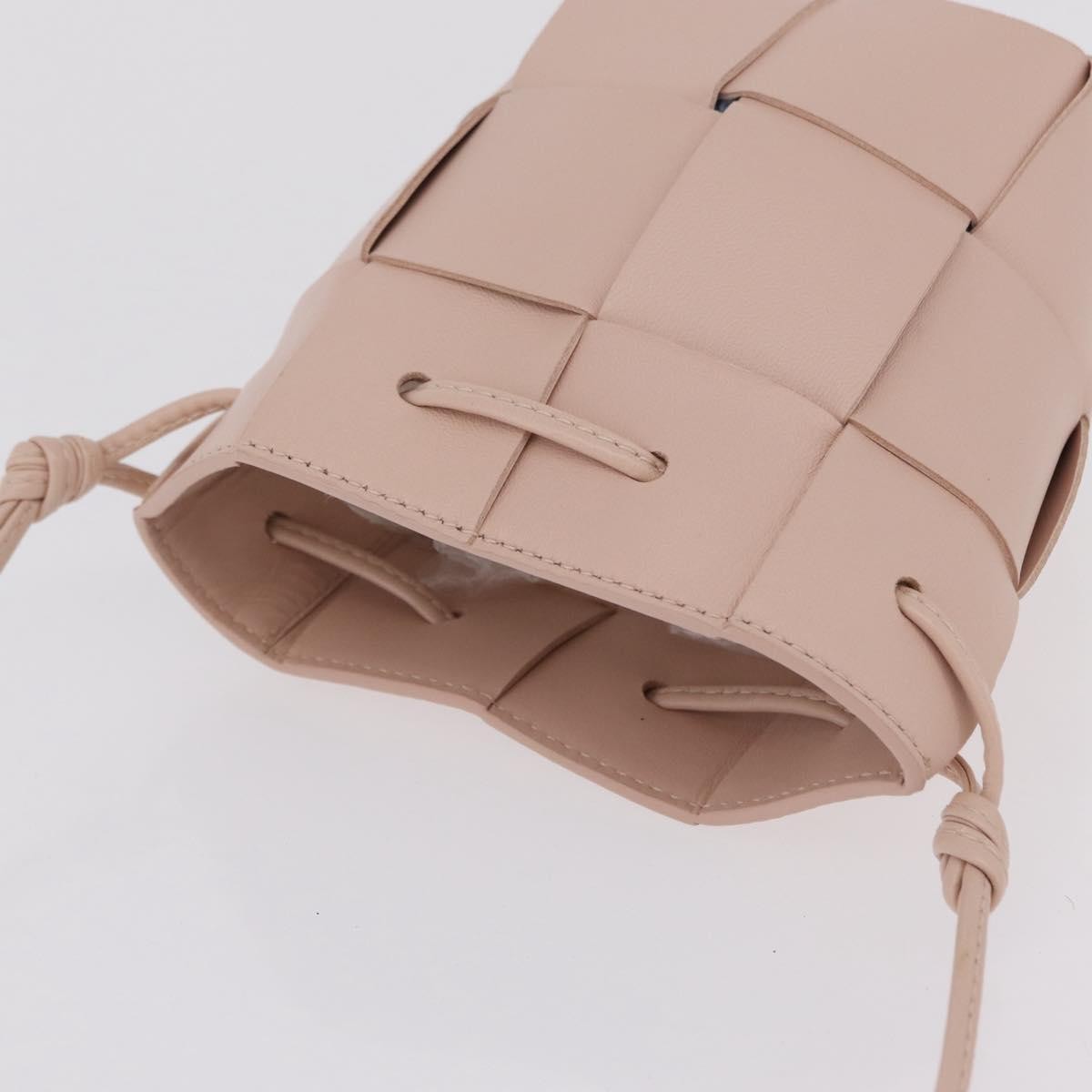 Bottega Veneta Cassette Bucket Maxi Intrecciato Leather, Pink, Leather, Handbag