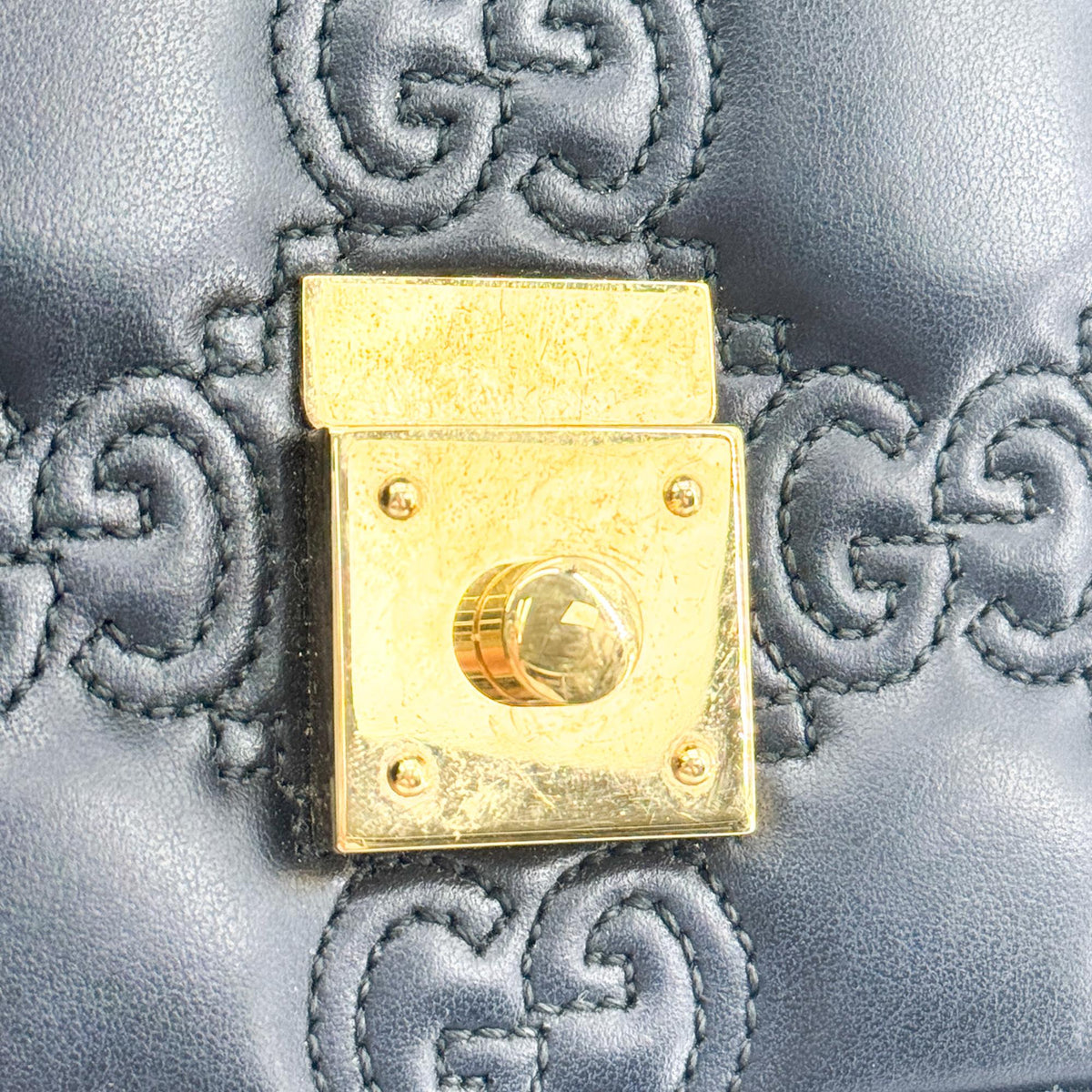 Gucci Padlock GG Embossed Leather, Black, Leather, Shoulder Bag
