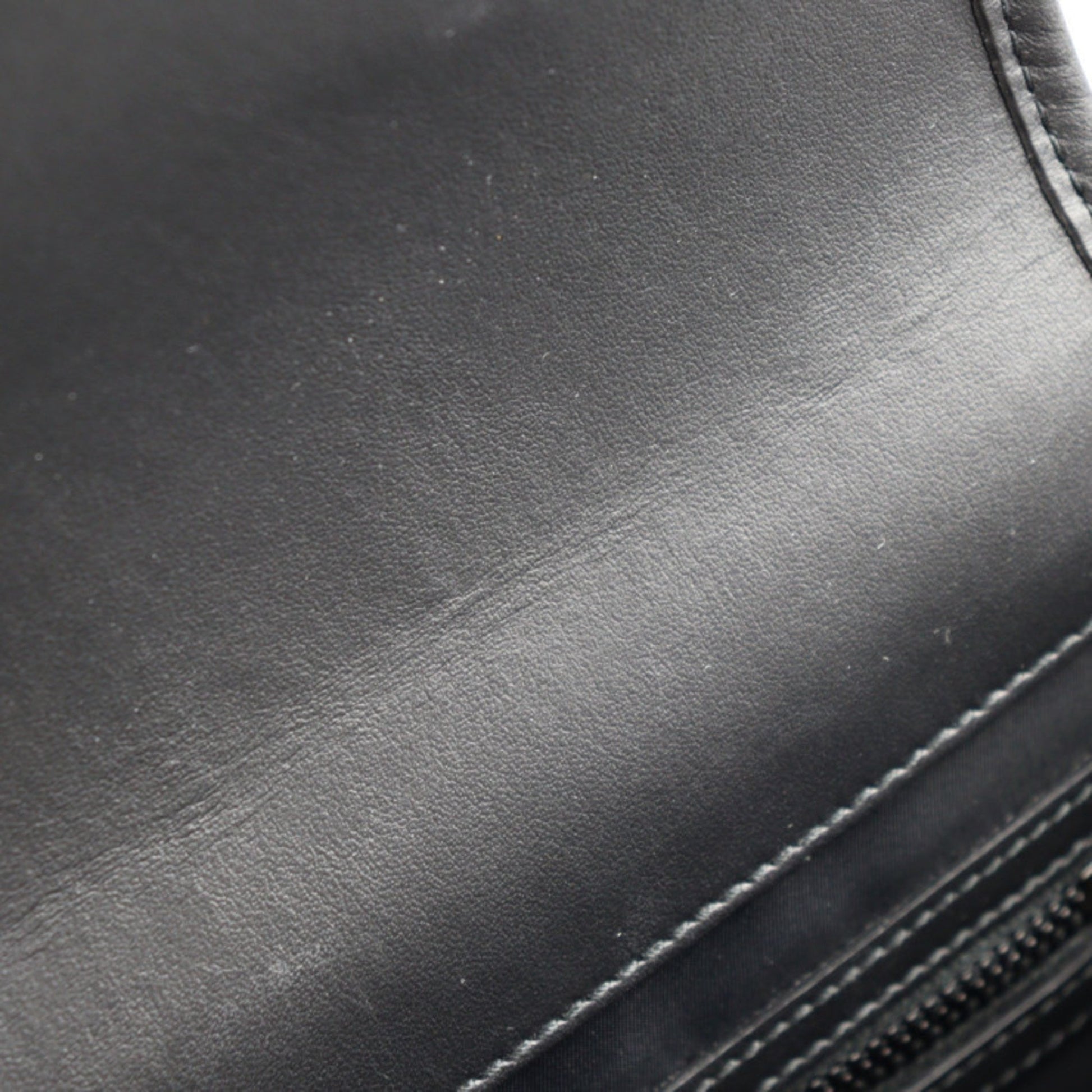 Burberry, Black, Leather, shoulder