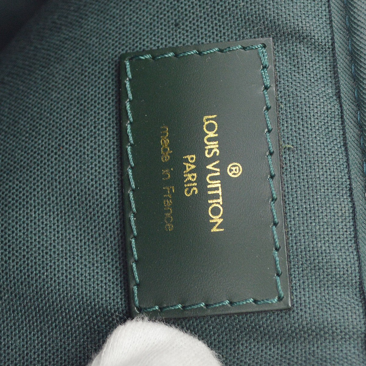 Louis Vuitton Tura Messenger Taiga Leather, Green, Leather, Handbag
