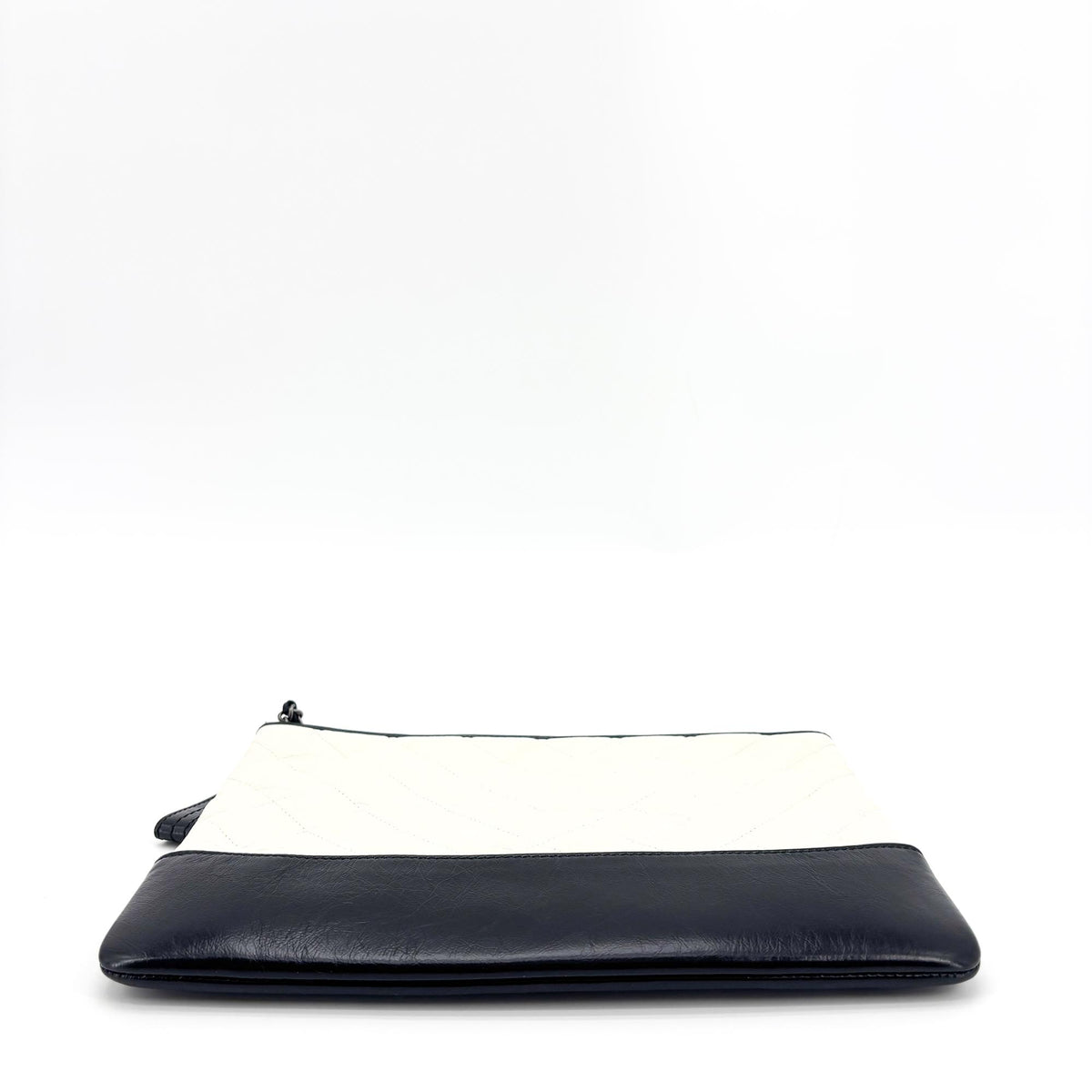 Chanel Gabrielle O Case Clutch Quilted Aged Calfskin, White, Leather, Clutch