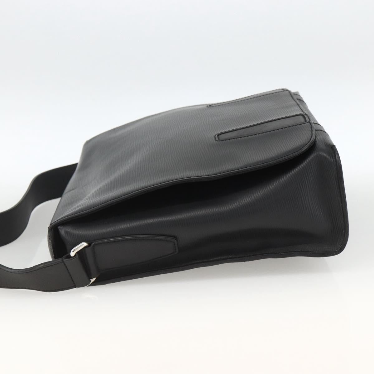 Louis Vuitton Harrington Messenger Epi Leather, Black, Leather, Handbag