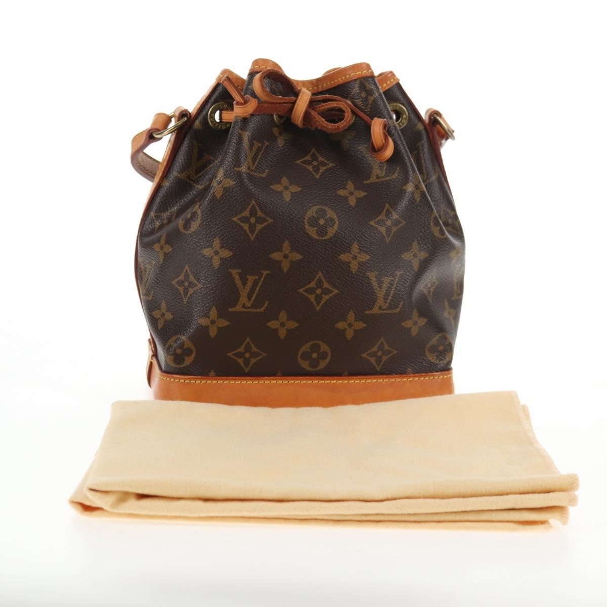 Louis Vuitton Noe Monogram Canvas, Brown, Canvas, Shoulder Bag