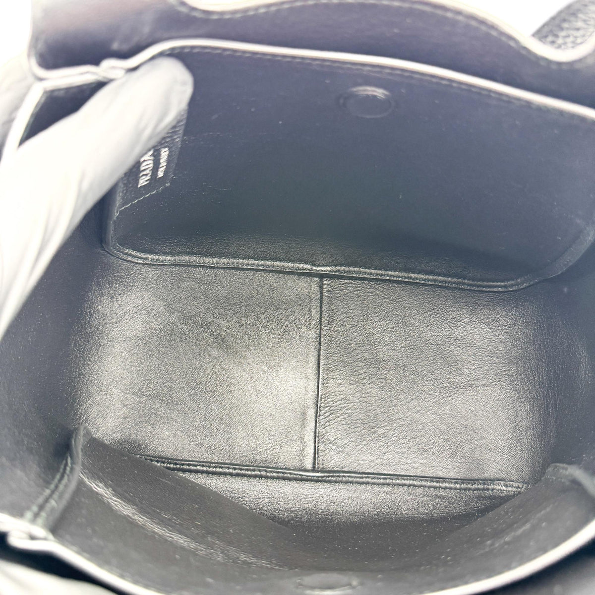 Prada Flou Dynamique Open Vitello Daino, Black, Leather, Tote Bag