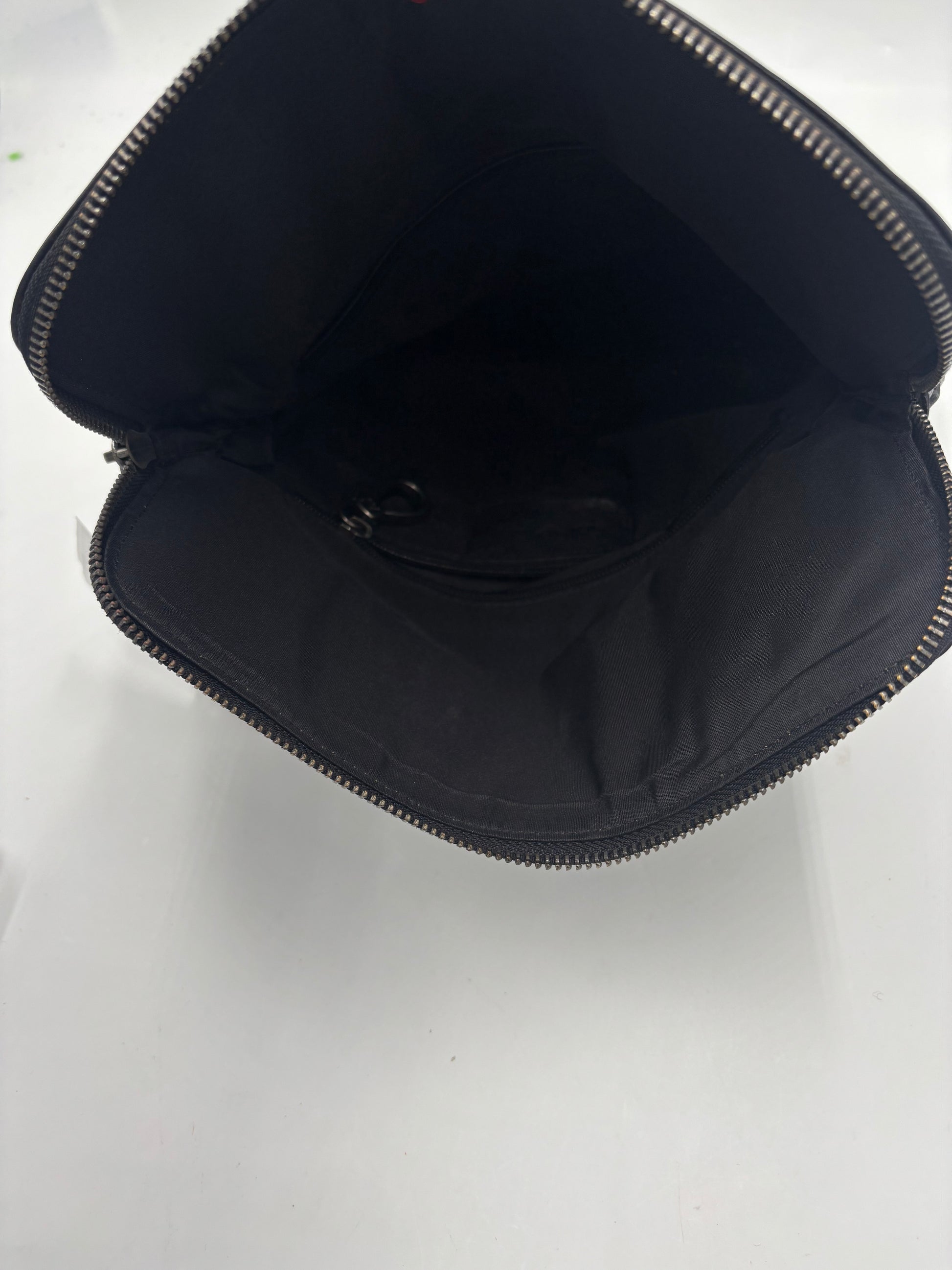Giorgio Armani Sac bandoulière en cuir leather, BLACK, LEATHER, Shoulder bag