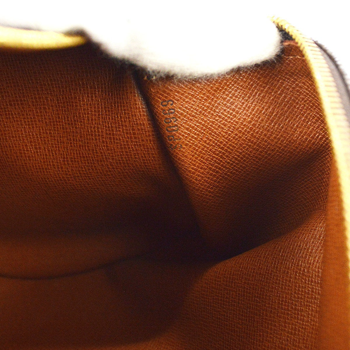 Louis Vuitton Papillon Monogram Canvas, Brown, Canvas, Handbag