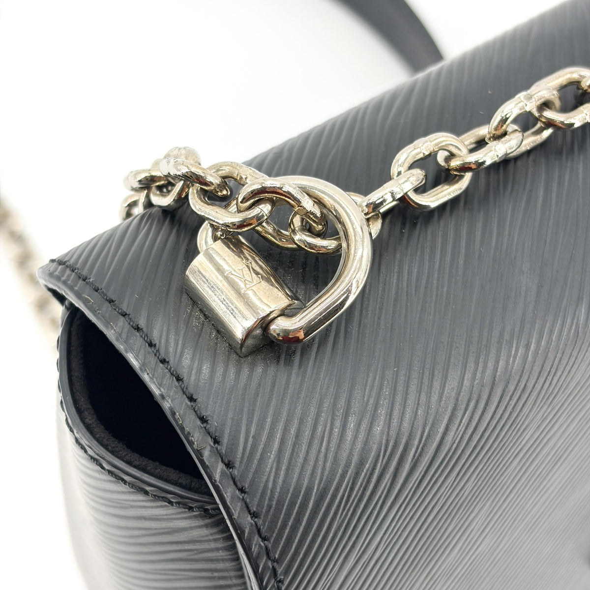 Louis Vuitton Twist Epi Leather, Black, Leather, Handbag