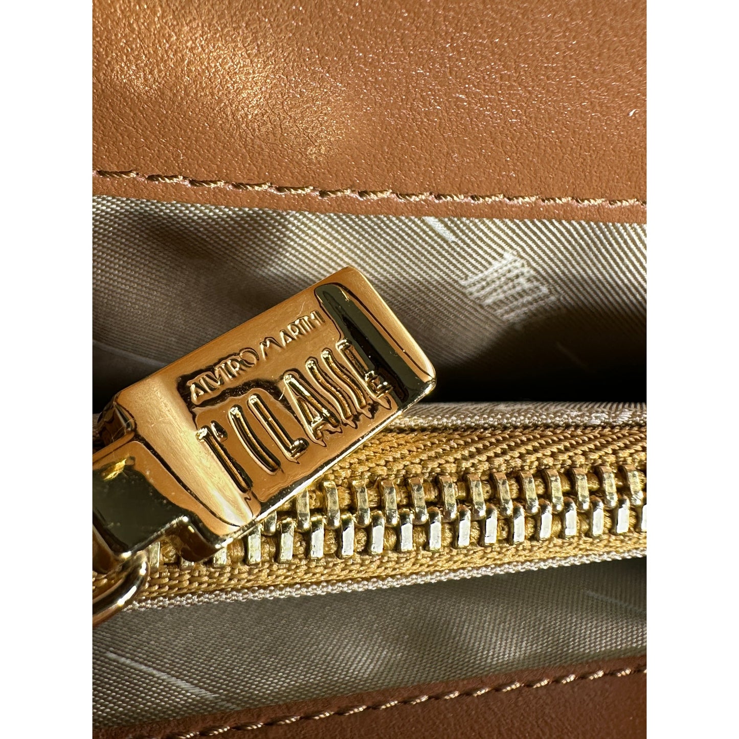 Alviero Martini Geo Classic Wallet