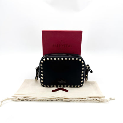 Valentino Garavani Rockstud Camera Leather, Black, Leather, Crossbody Bag