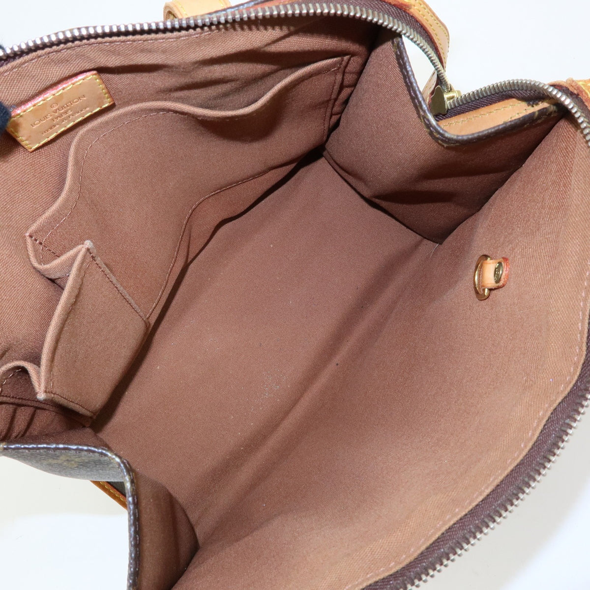 Louis Vuitton Popincourt Monogram Canvas, Brown, Canvas, Shoulder Bag