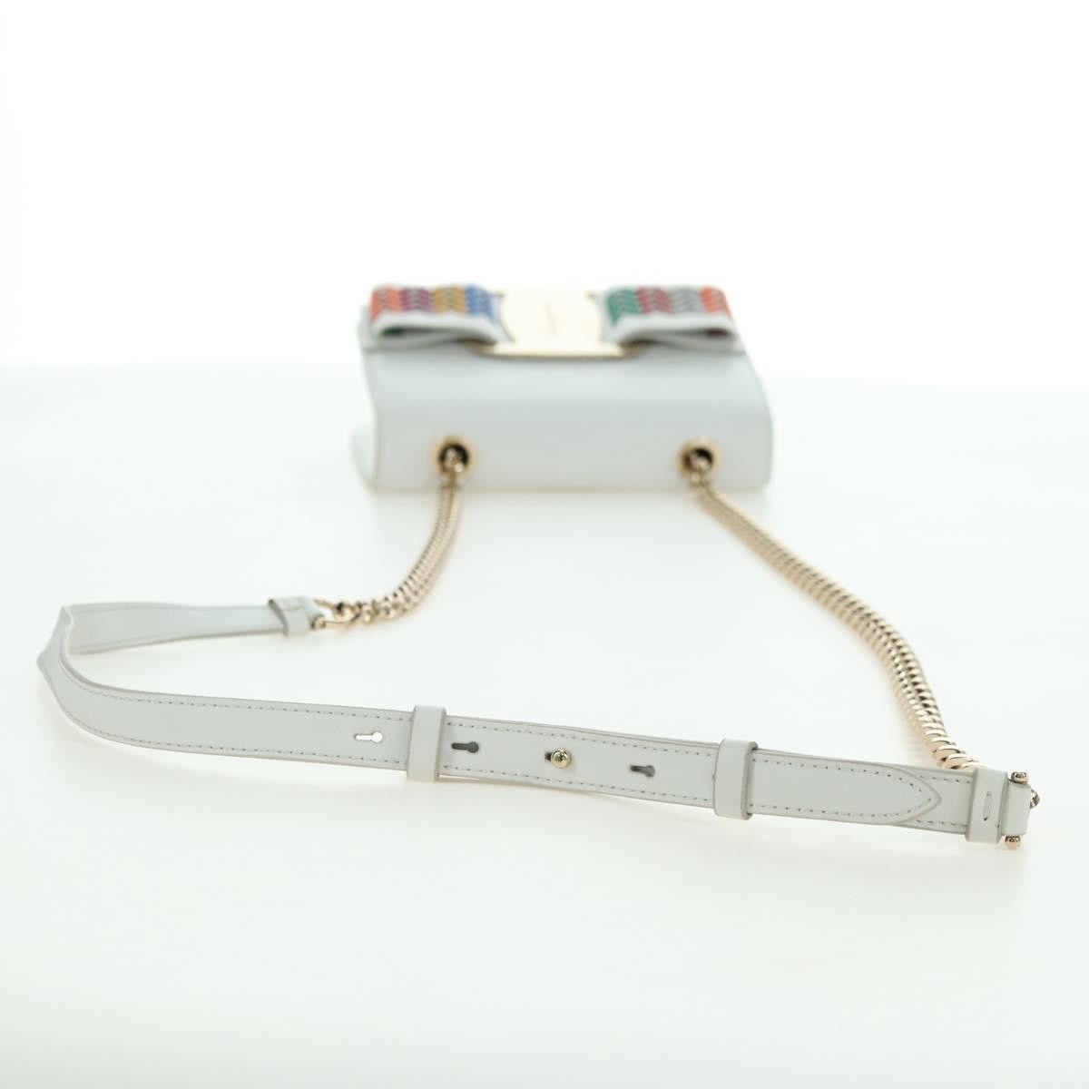 Salvatore Ferragamo Vala Chain Leather, White, Leather, Shoulder Bag