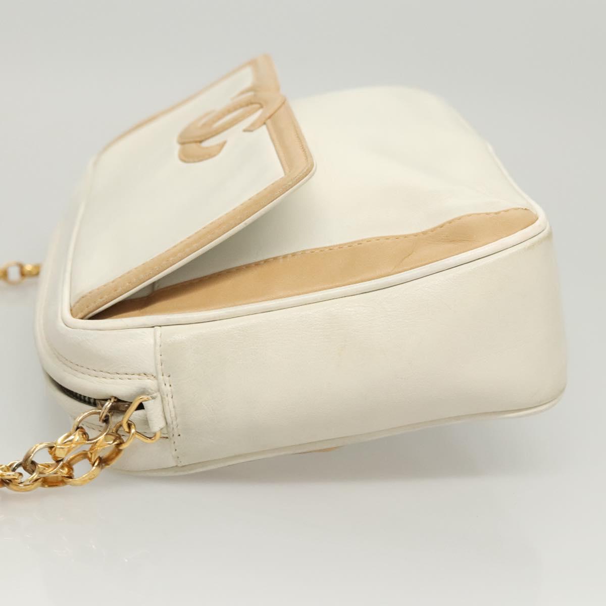Chanel Vintage Chanel camera beige lambskin gold Leather lambskin, WHITE, LEATHER, Shoulder bag