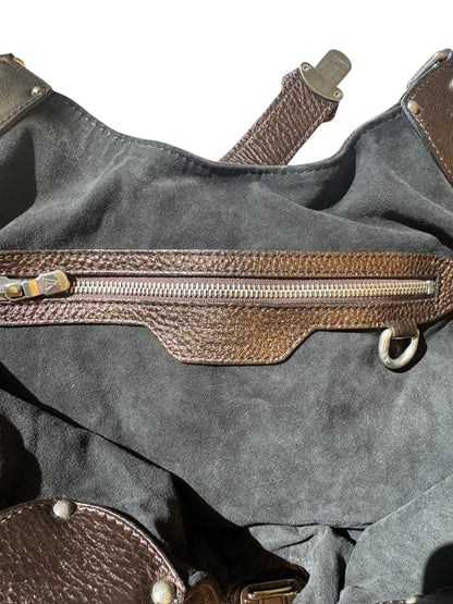 Brandsamsara Louis Vuitton Mahina XL shoulder bag interior featuring brown leather trim and silver zipper hardware