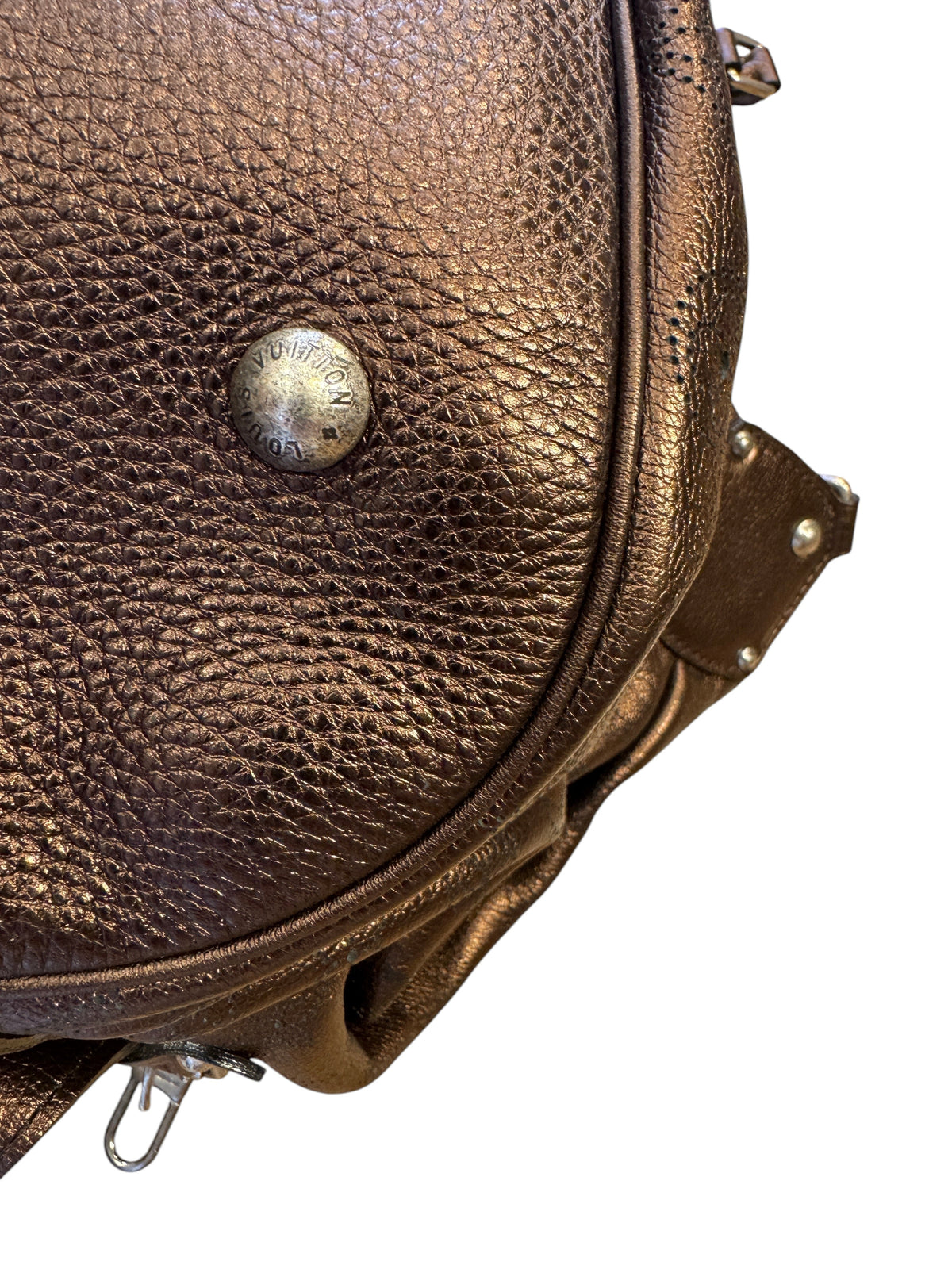 Brandsamsara Louis Vuitton Mahina XL brown leather shoulder bag with silver-tone studded hardware and monogram detail