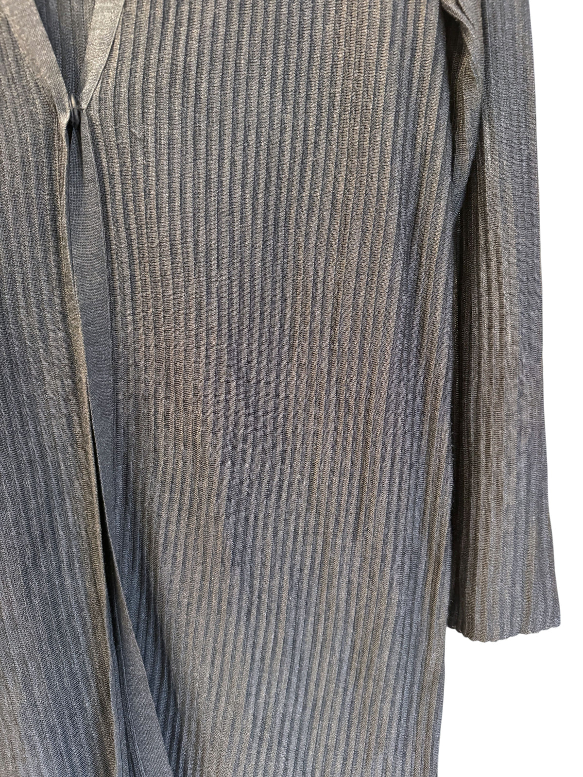 Brandsamsara Akris blue silk long sleeve cardigan with a fine ribbed texture