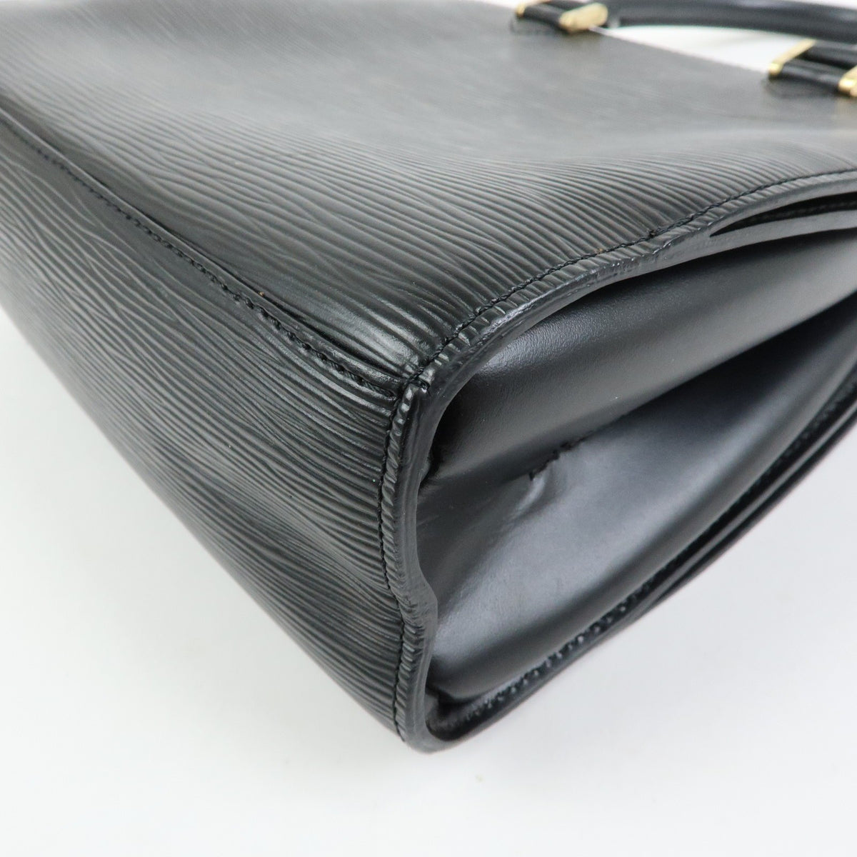 Louis Vuitton Pont Neuf Epi Leather, Black, Leather, Handbag