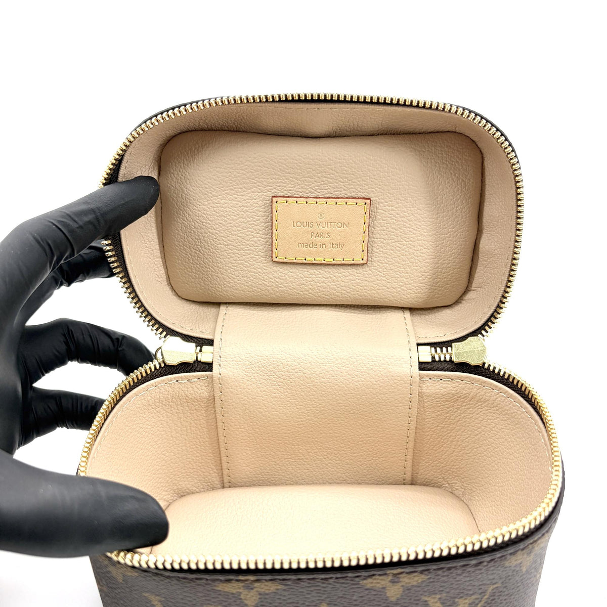 Louis Vuitton Nice Vanity Case Monogram Canvas, Brown, Canvas, Handbag