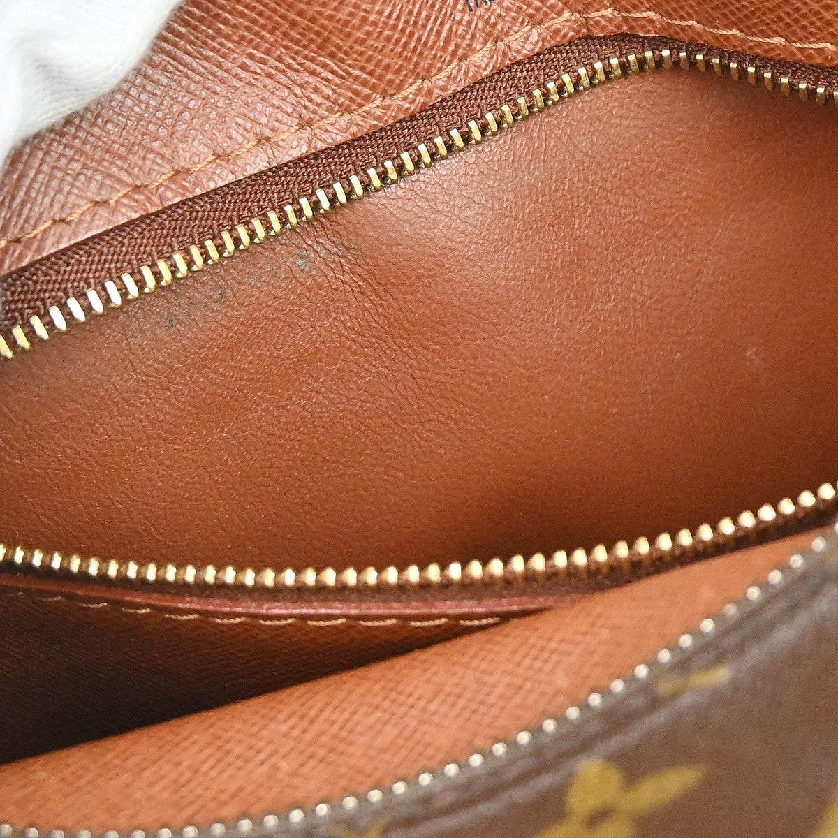 Louis Vuitton Nil Messenger Monogram Canvas, Brown, Canvas, Handbag