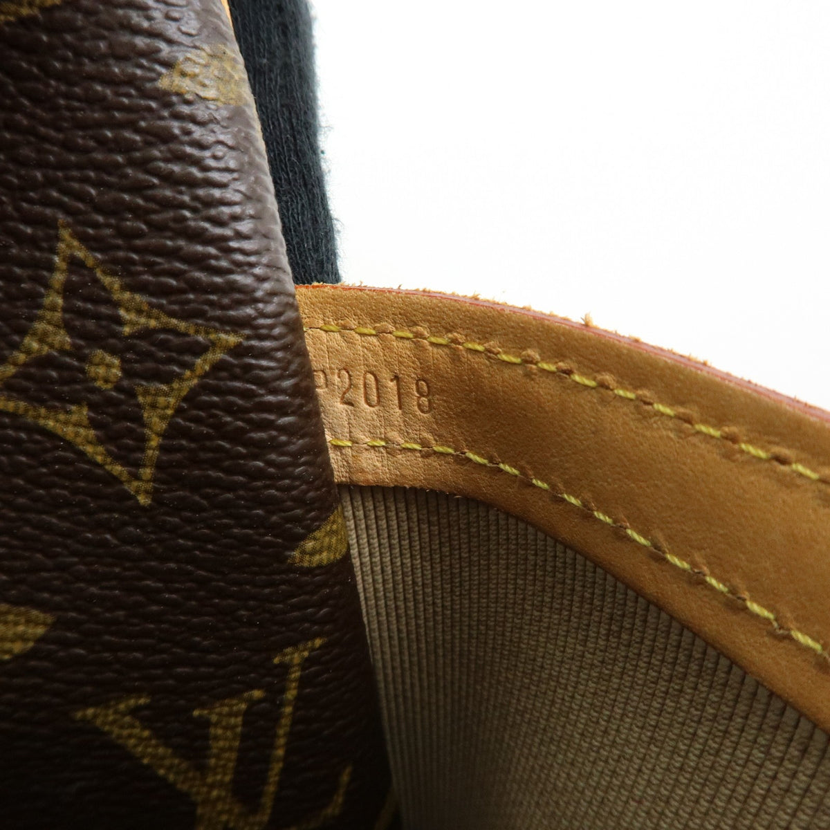 Louis Vuitton Reporter Monogram Canvas, Brown, Canvas, Shoulder Bag
