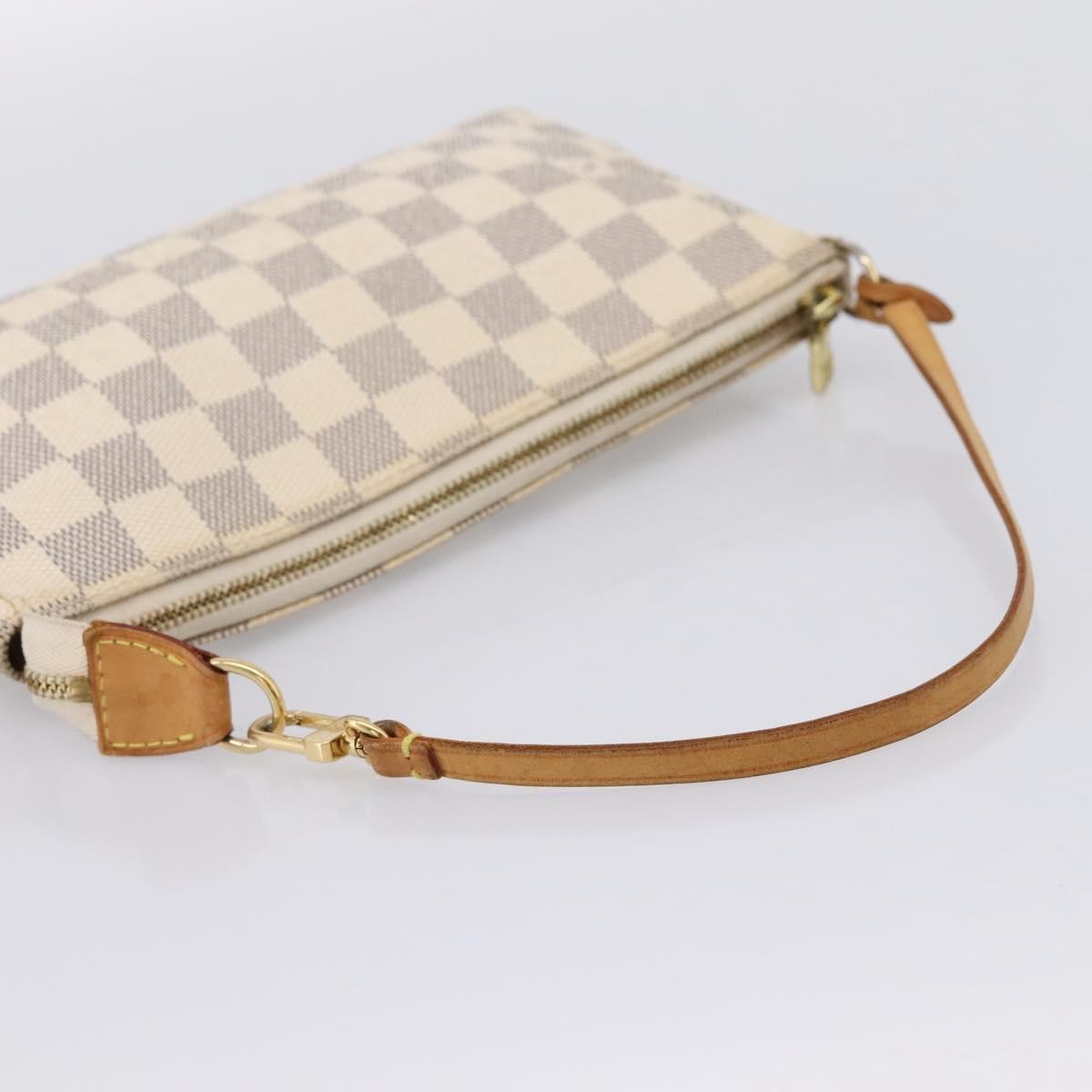 Louis Vuitton Pochette Accessoires NM Damier, White, Canvas, Clutch