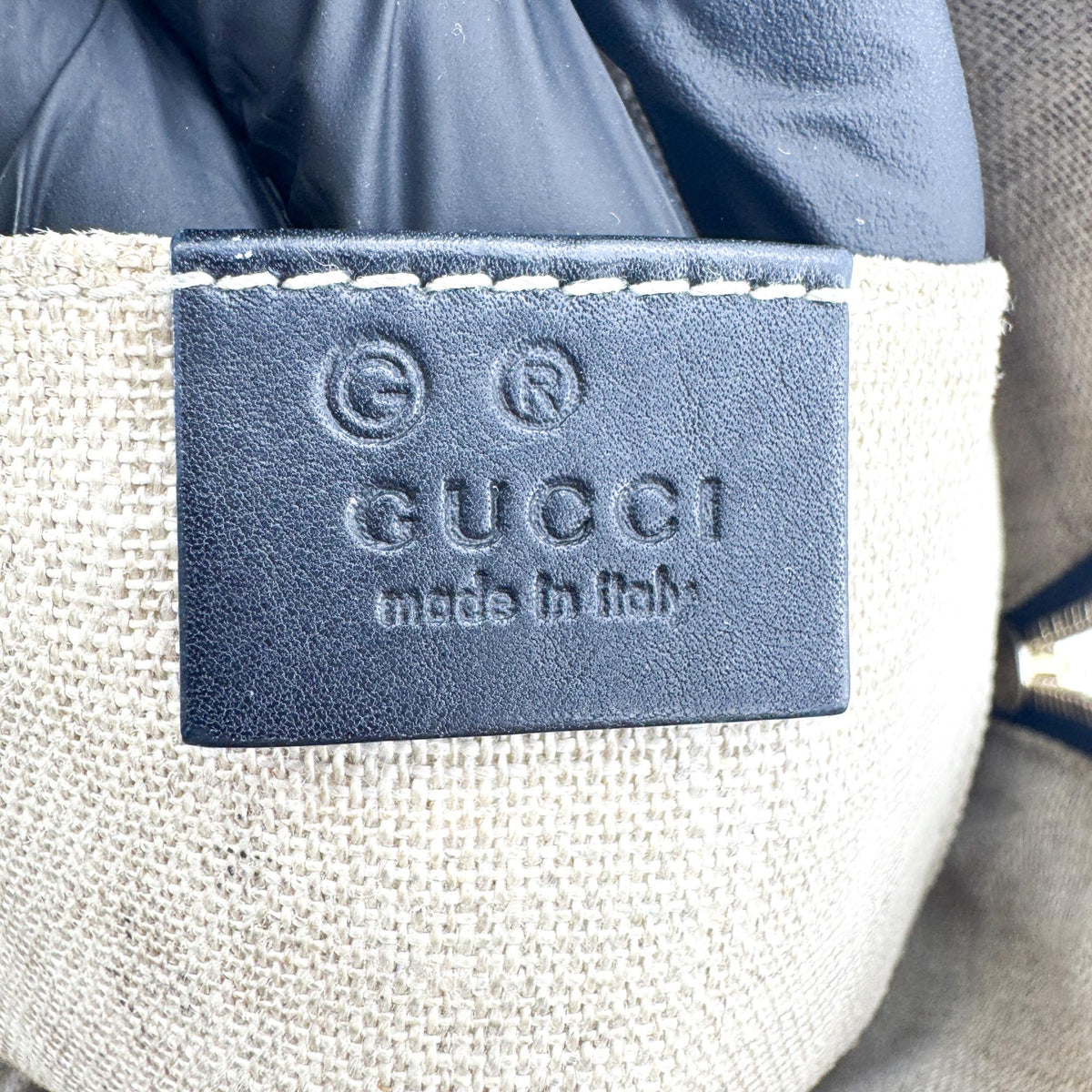 Gucci Convertible Dome Satchel Microguccissima Leather, Black, Leather, Handbag
