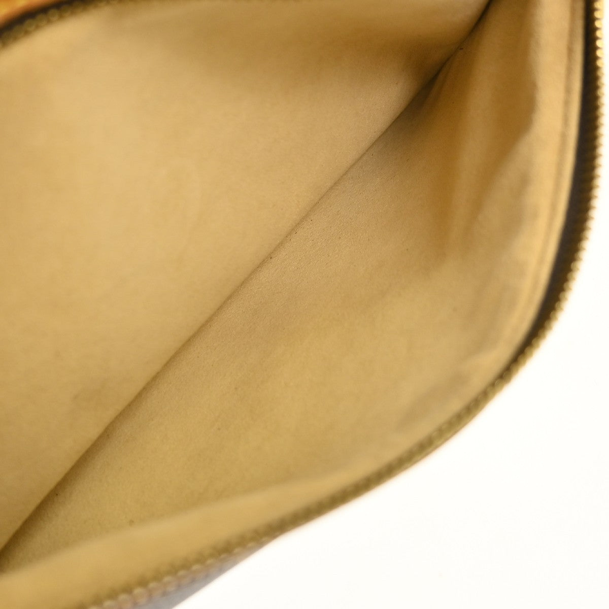 Louis Vuitton Cite Monogram Canvas, Brown, Canvas, Handbag