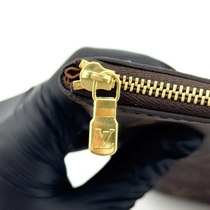 Louis Vuitton Etui Voyage Monogram Canvas, Brown, Canvas, Clutch