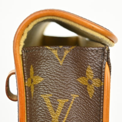 Louis Vuitton Florentine Canvas, Brown, Canvas, Clutch