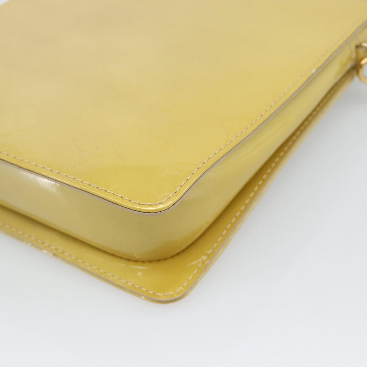 Louis Vuitton Mott Monogram Vernis, Beige, Patent Leather, Clutch