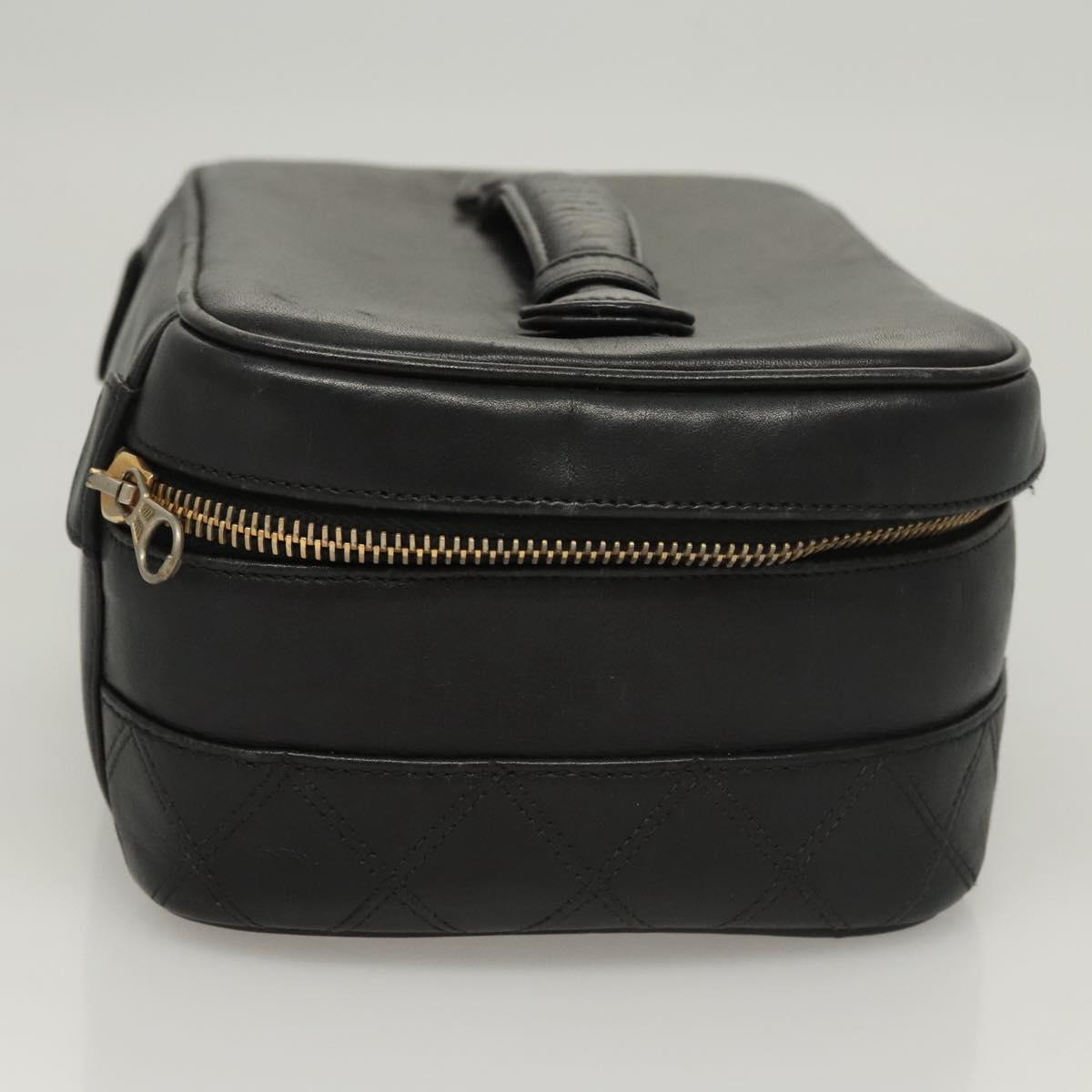 Chanel Vanity pouch Leather, BLACK, LEATHER, Handbag