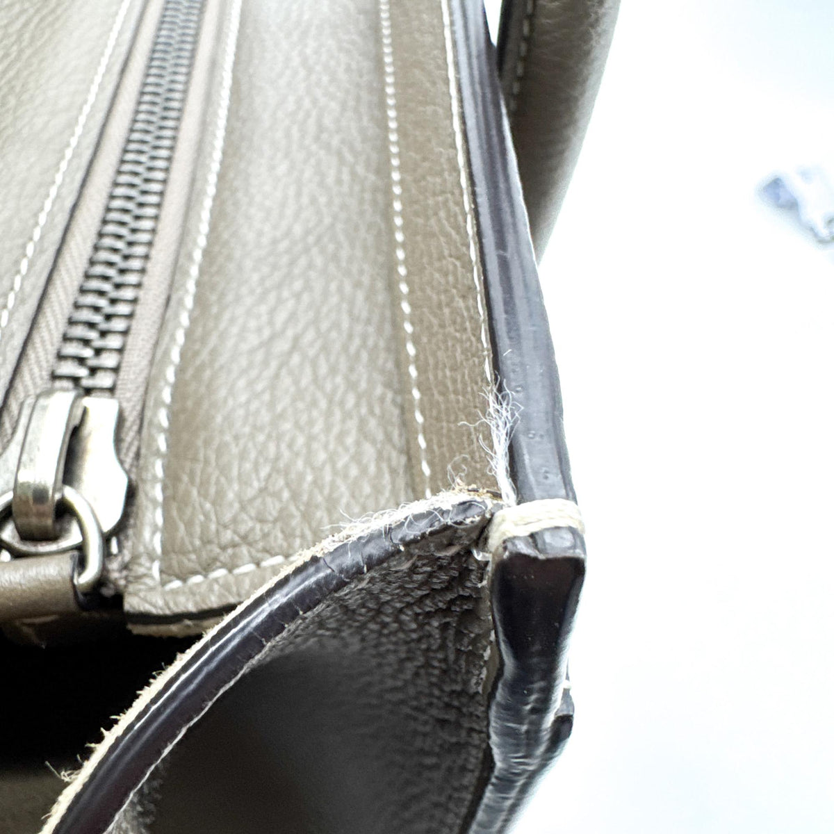 Celine Luggage Grainy Leather, Brown, Leather, Handbag
