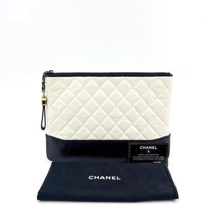 Chanel Gabrielle O Case Clutch Quilted Aged Calfskin, White, Leather, Clutch