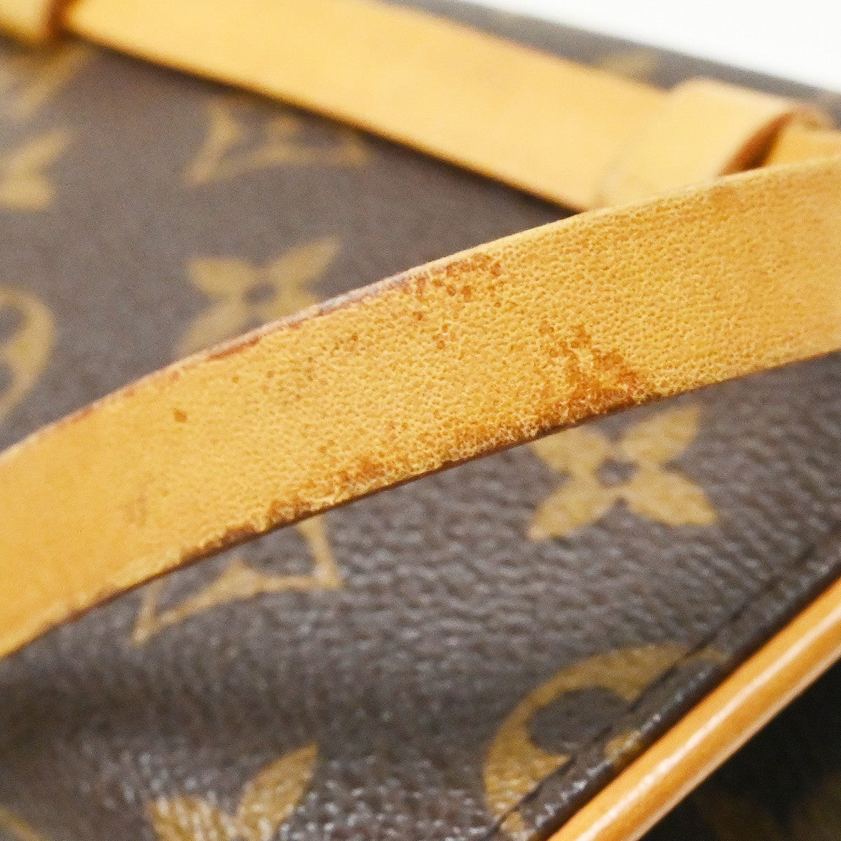 Louis Vuitton Florentine Pochette Damier, Brown, Canvas, Clutch