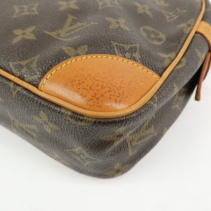 Louis Vuitton Compiegne Cosmetic Monogram Canvas, Brown, Canvas, Toiletry Case