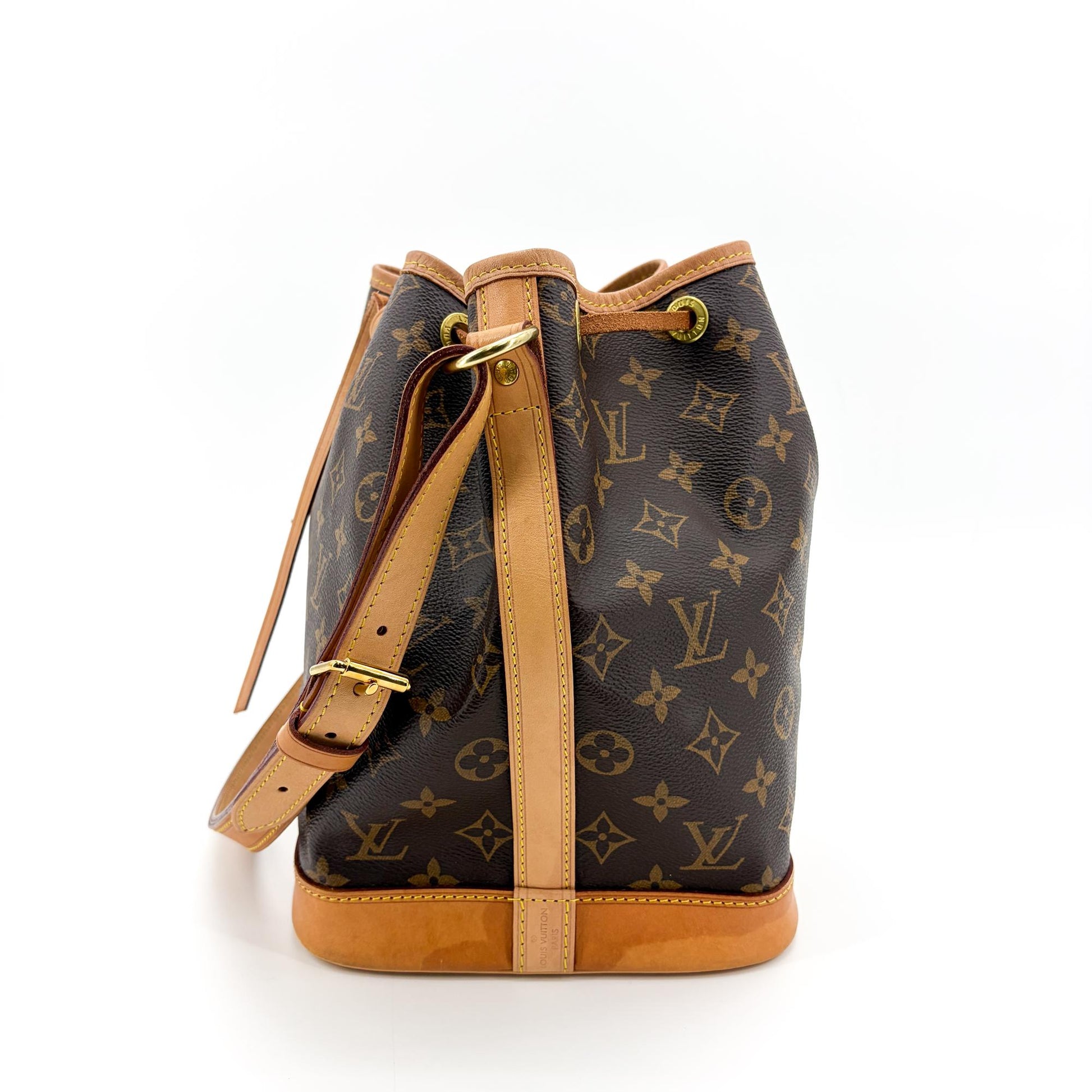 Louis Vuitton Noe Monogram Canvas, Brown, Canvas, Shoulder Bag