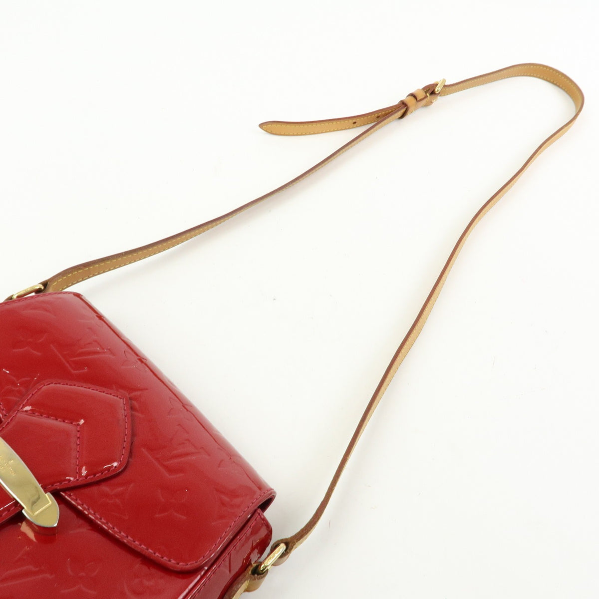 Louis Vuitton Bellflower Monogram Vernis, Red, Patent Leather, Handbag