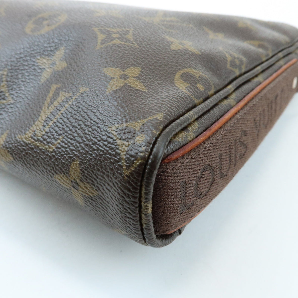 Louis Vuitton Trotteur Beaubourg Monogram Canvas, Brown, Canvas, Handbag