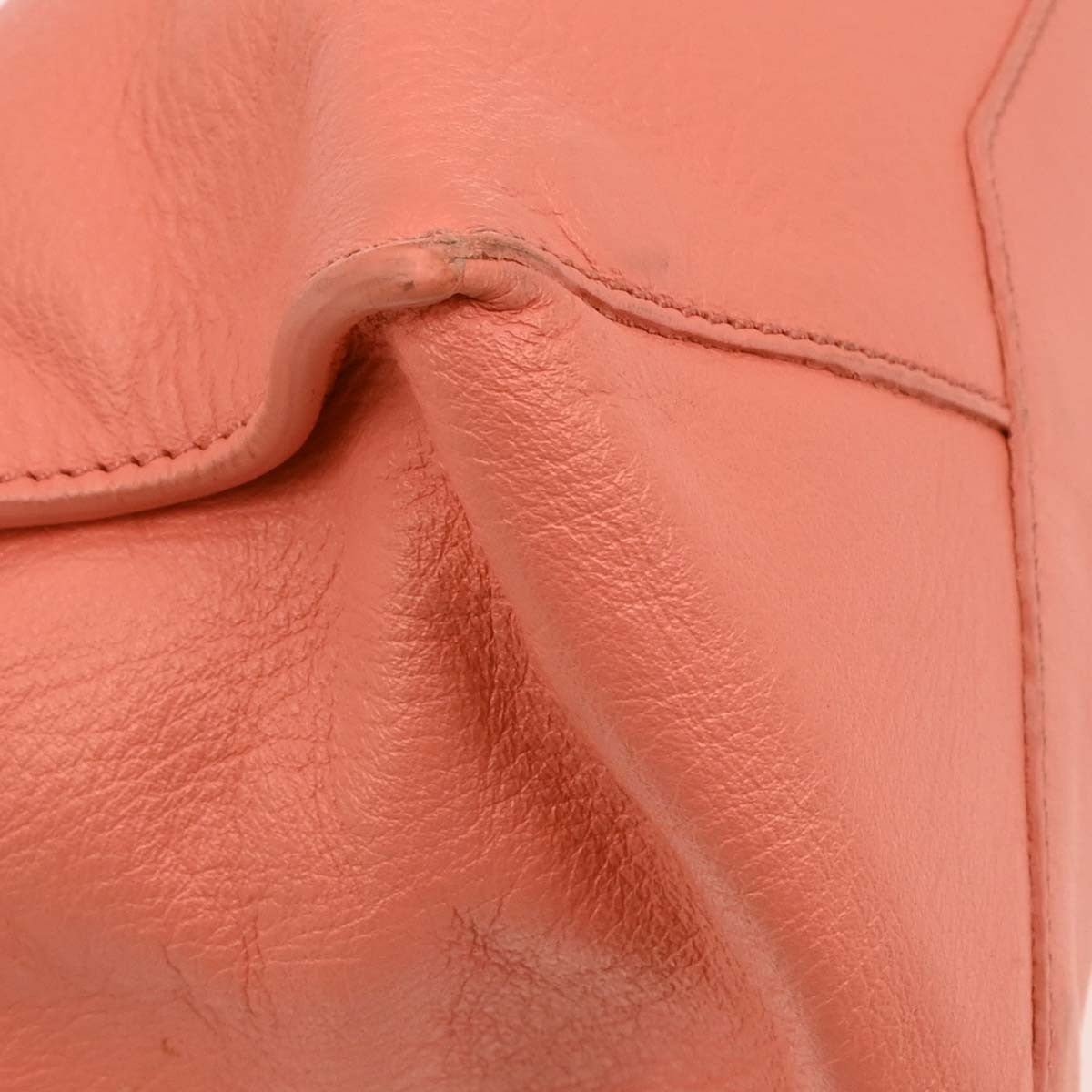Balenciaga Papier A4 Zip Around Classic Studs Bag - Brandsamsara