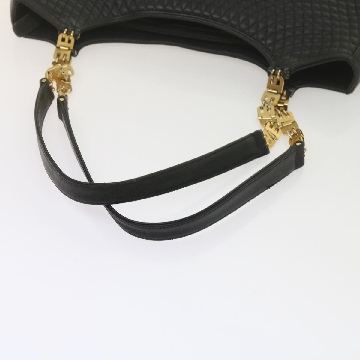 Bally Vintage Shoulder Bag - Brandsamsara