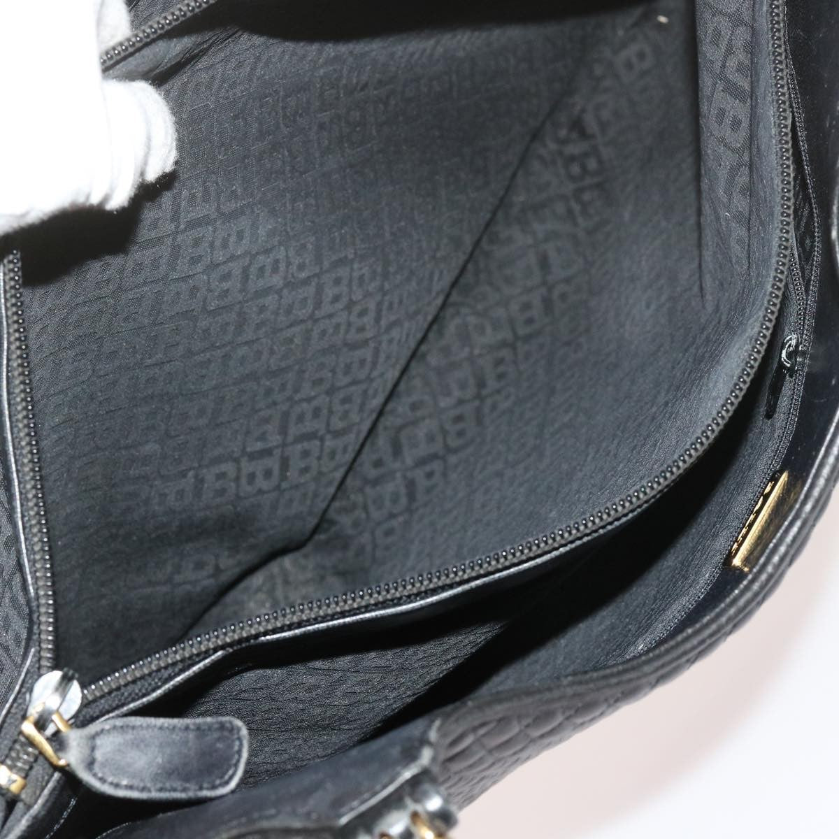 Bally Vintage Shoulder Bag - Brandsamsara
