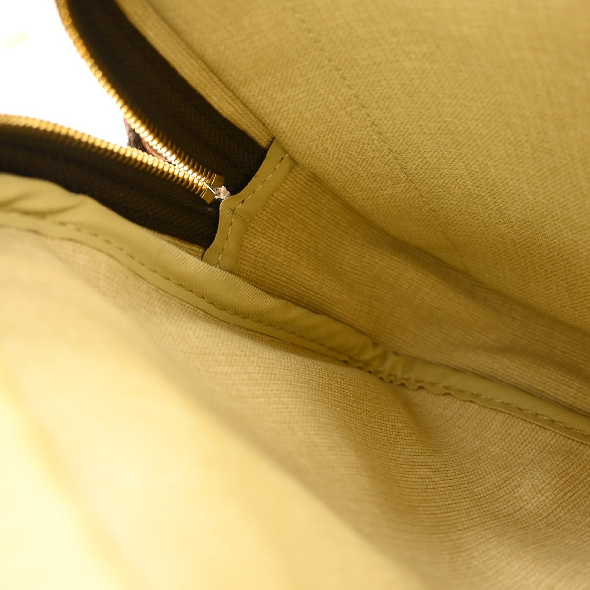 Louis Vuitton Reporter Monogram Canvas, Brown, Canvas, Shoulder Bag