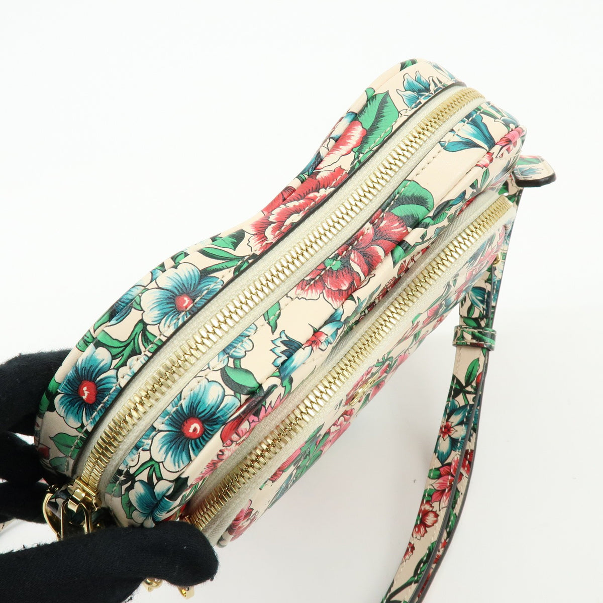 Gucci Interlocking G Heart Diagonal Quilted Leather, Multicolour, Leather, Shoulder Bag
