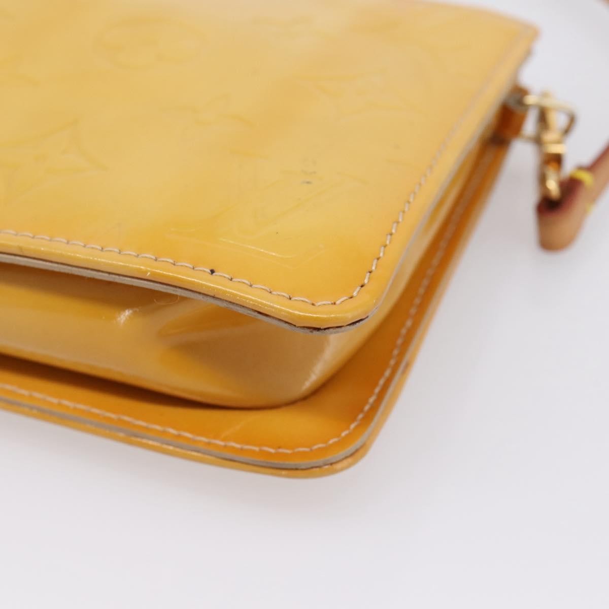 Louis Vuitton Lexington Pochette Monogram Vernis, Beige, Patent Leather, Clutch